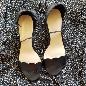 Scalloped block sandal heels